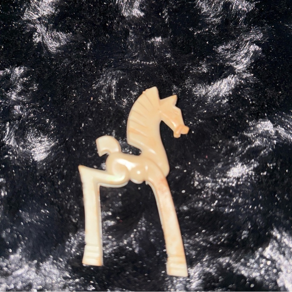 Vintage Don Manning Art Deco Standing Horse Brooch – Sage Green – Excellent Cond - Picture 2 of 7